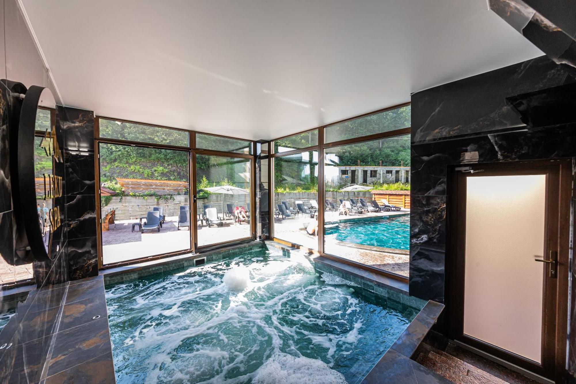 Villa Leku Spa Resort Bukovel Eksteriør billede