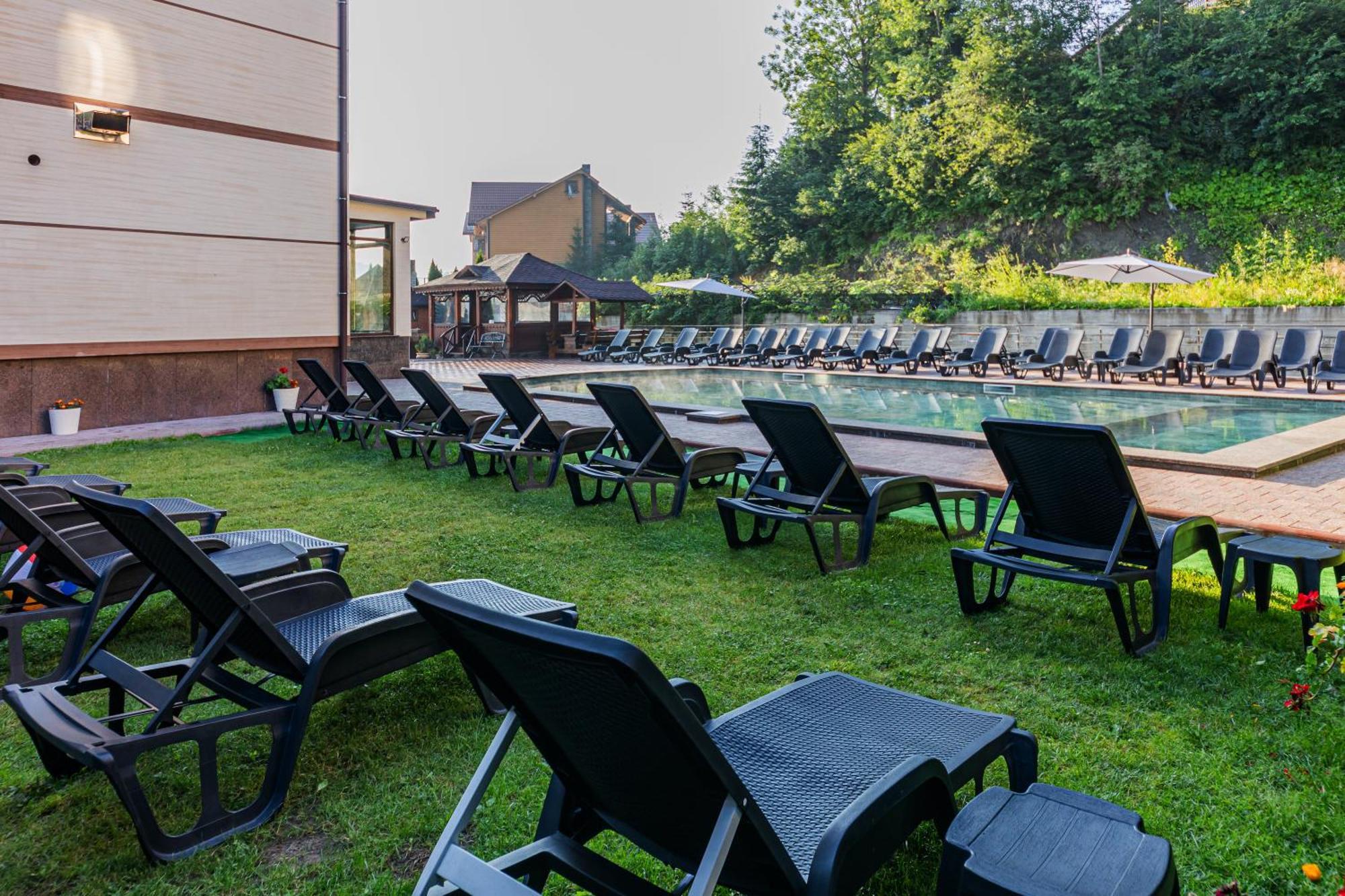 Villa Leku Spa Resort Bukovel Eksteriør billede